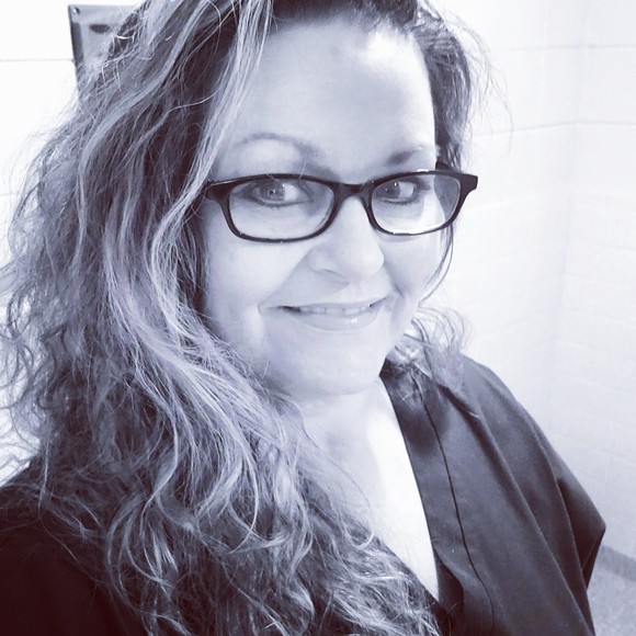 Meet your Posher, Gina - Picture 1 of 1